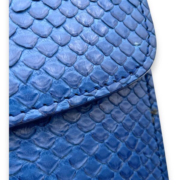 Box Medium Cobalt Shoulder Bag in Python Leather, Gold hardware - Image 8
