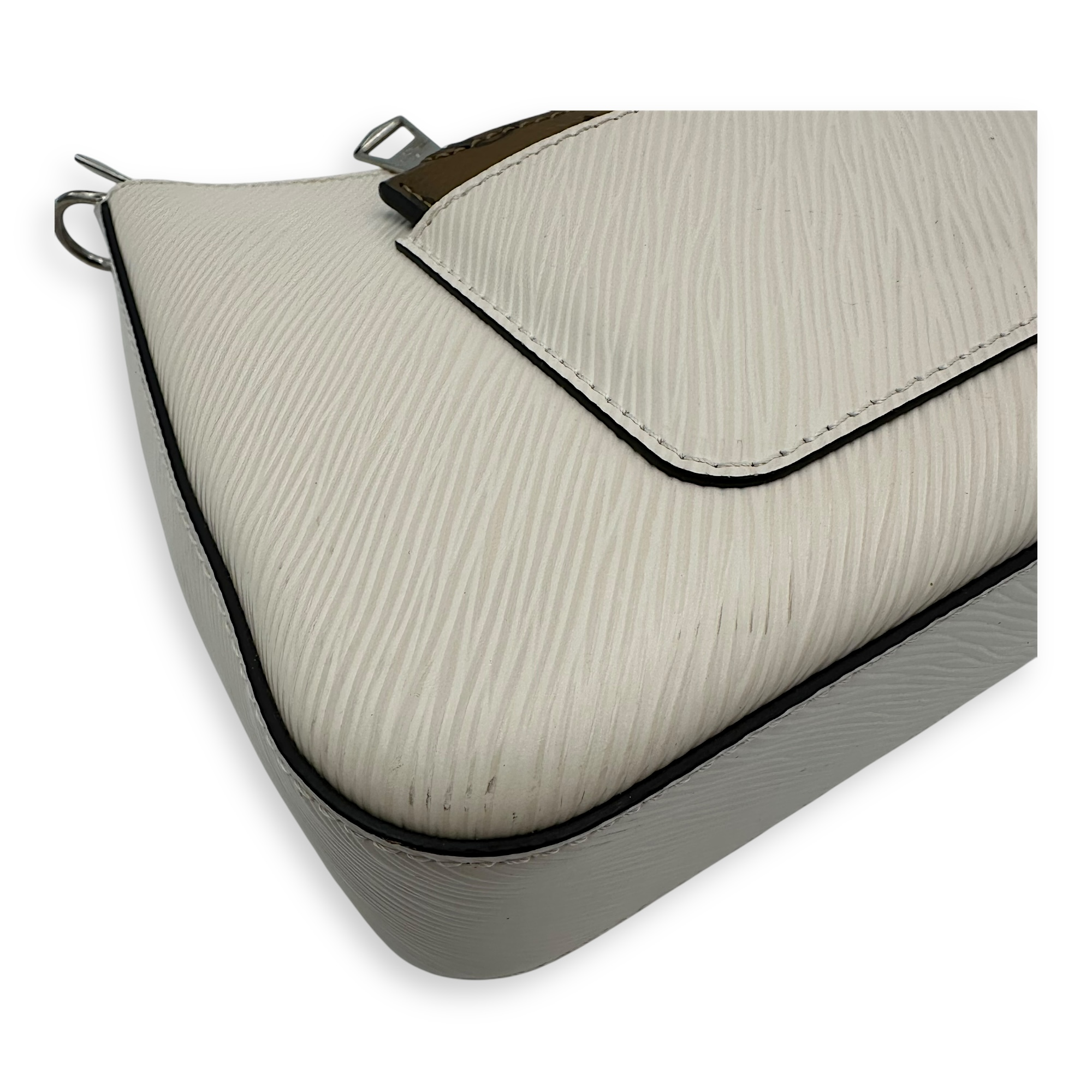 Marelle Shoulder Bag Shoulder bag in Epi leather, Silver Hardware - Image 9