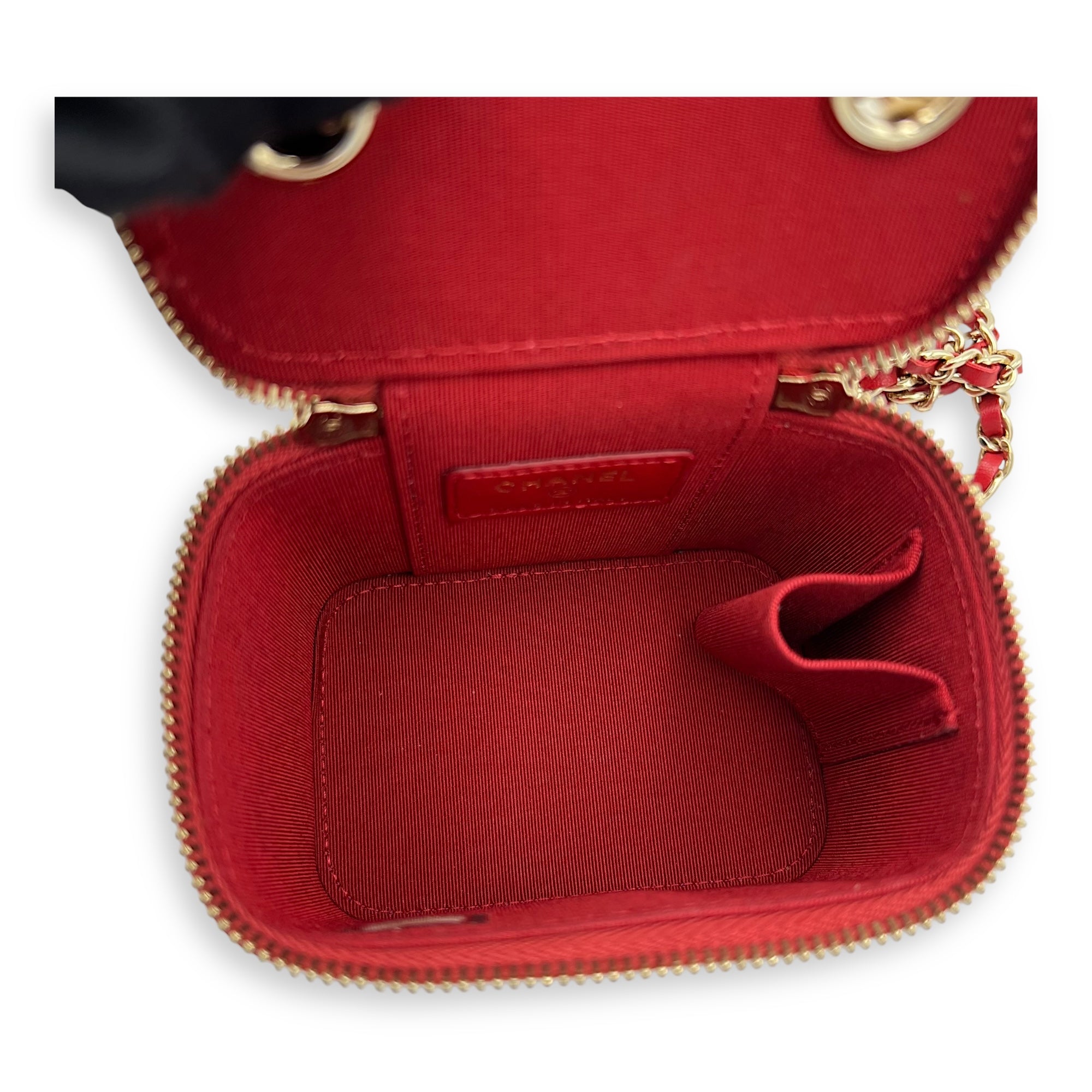 CC Red Vanity Bag in Lambskin, Gold hardware - Image 7