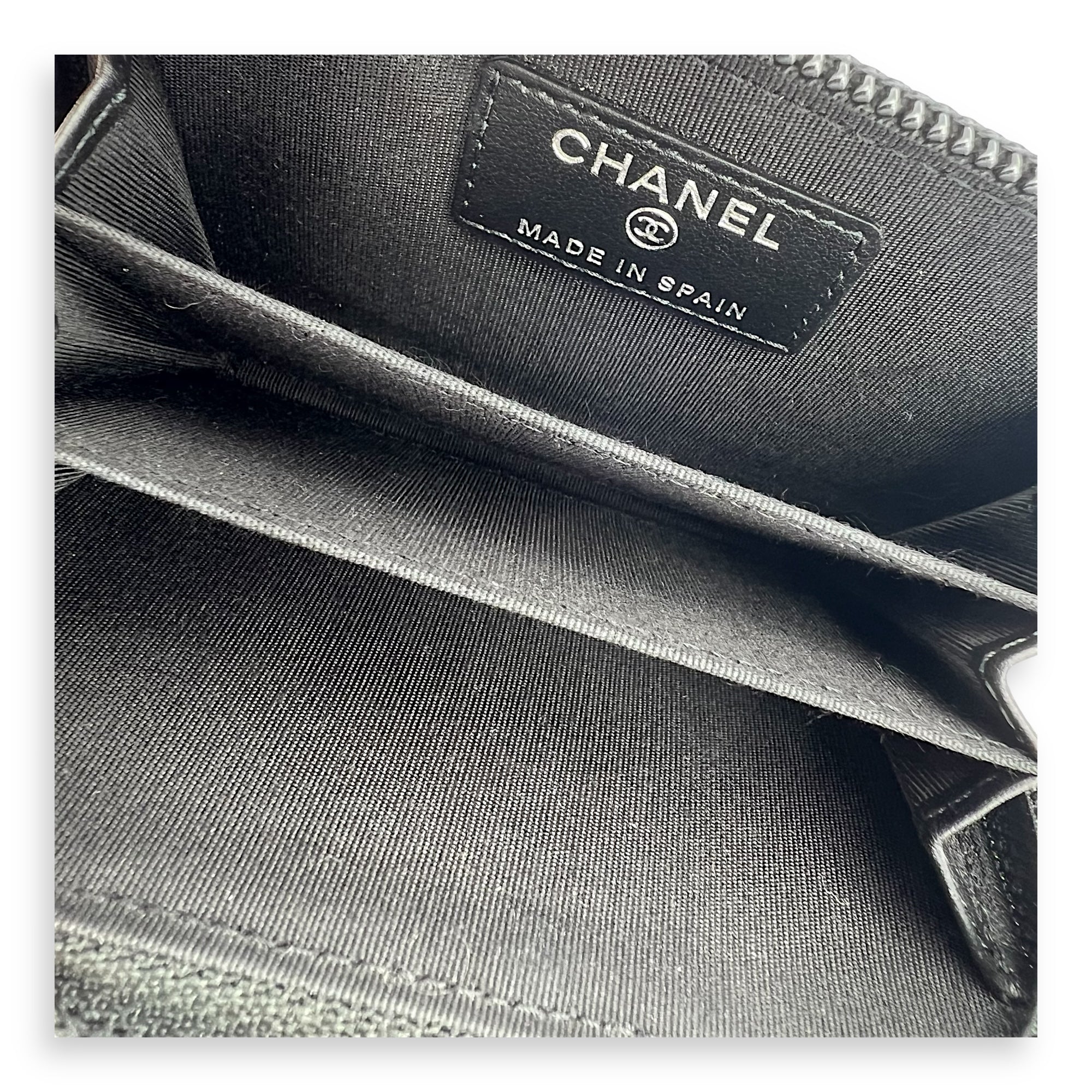 Boy Black Wallet in Caviar Leather, Ruthenium hardware - Image 7