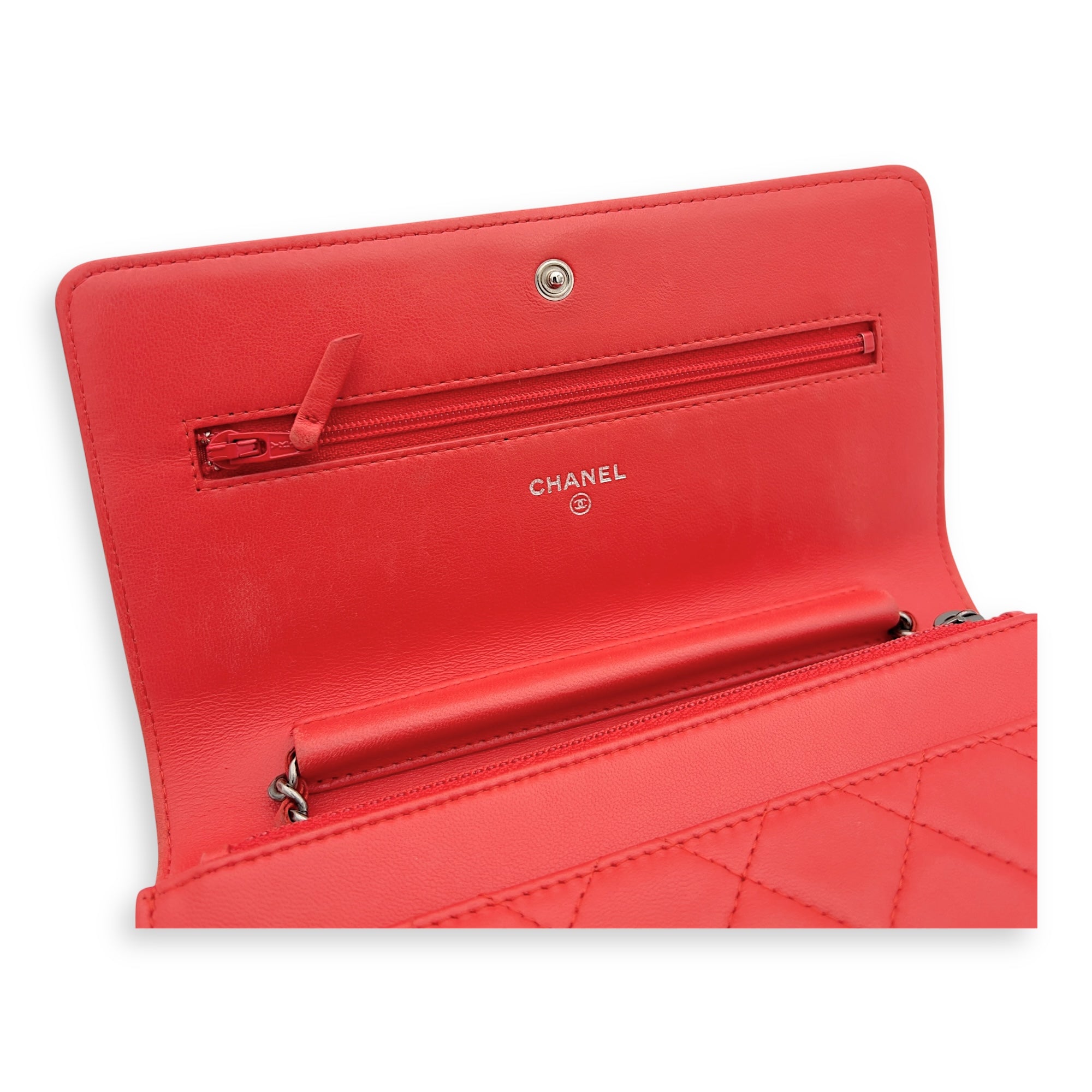 Boy Wallet On Chain Red in Calfskin, Ruthenium hardware - Image 9