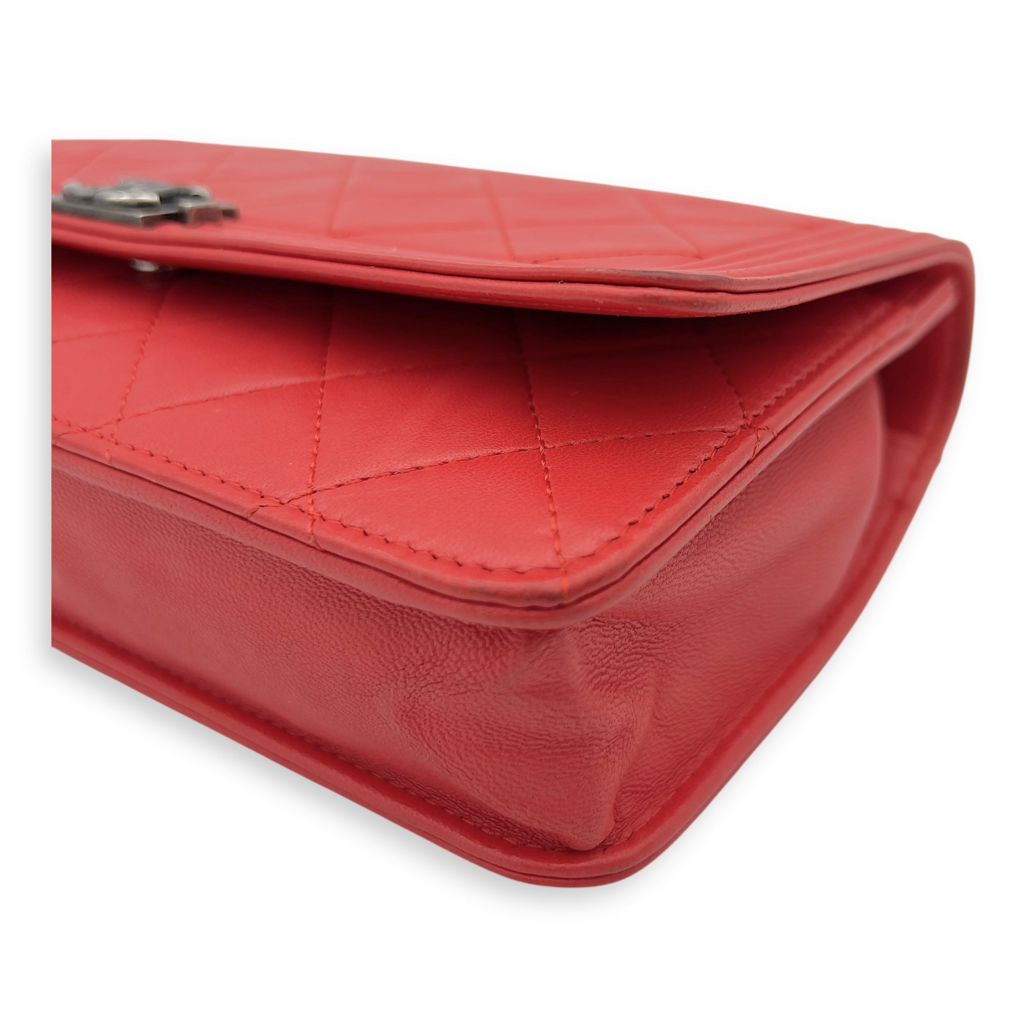 Boy Wallet On Chain Red in Calfskin, Ruthenium hardware - Image 13