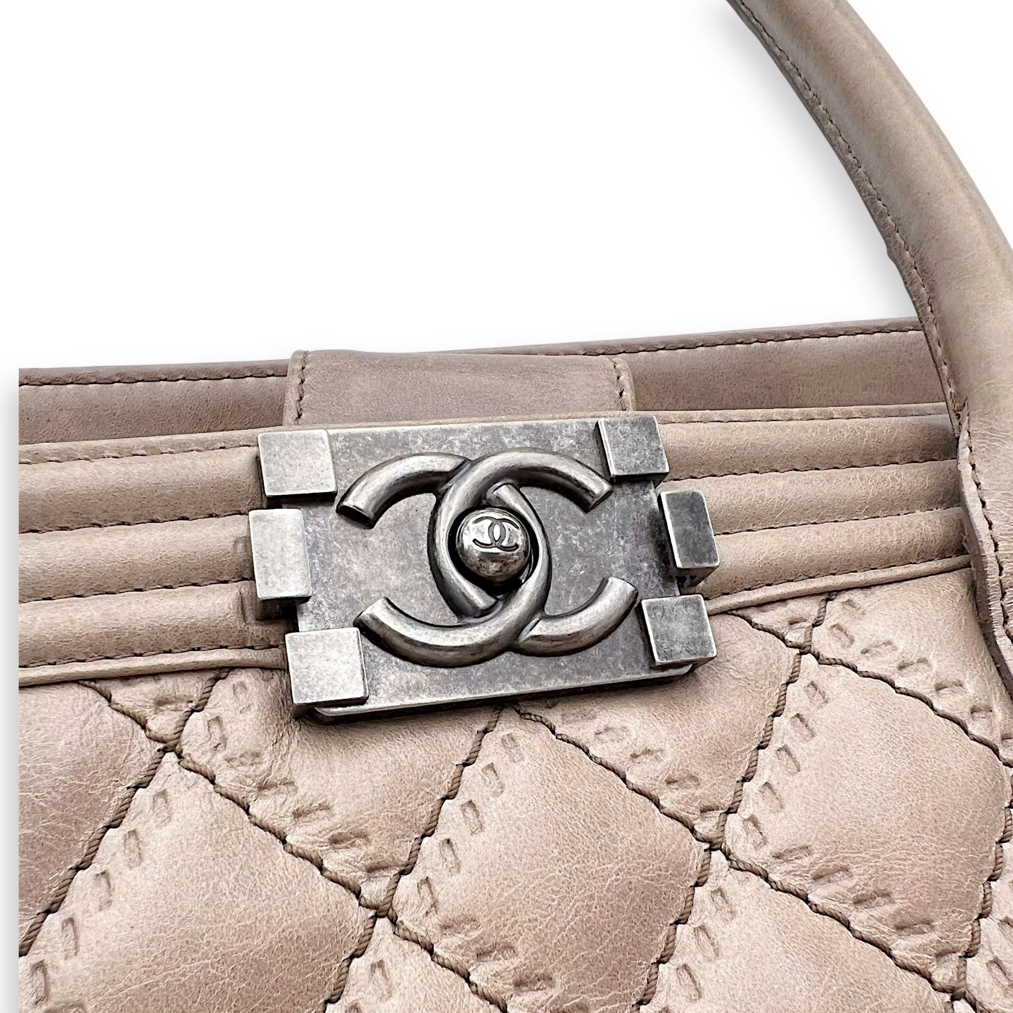 Boy Top Handle Bag Beige in Calfskin, Gunmetal hardware - Image 15