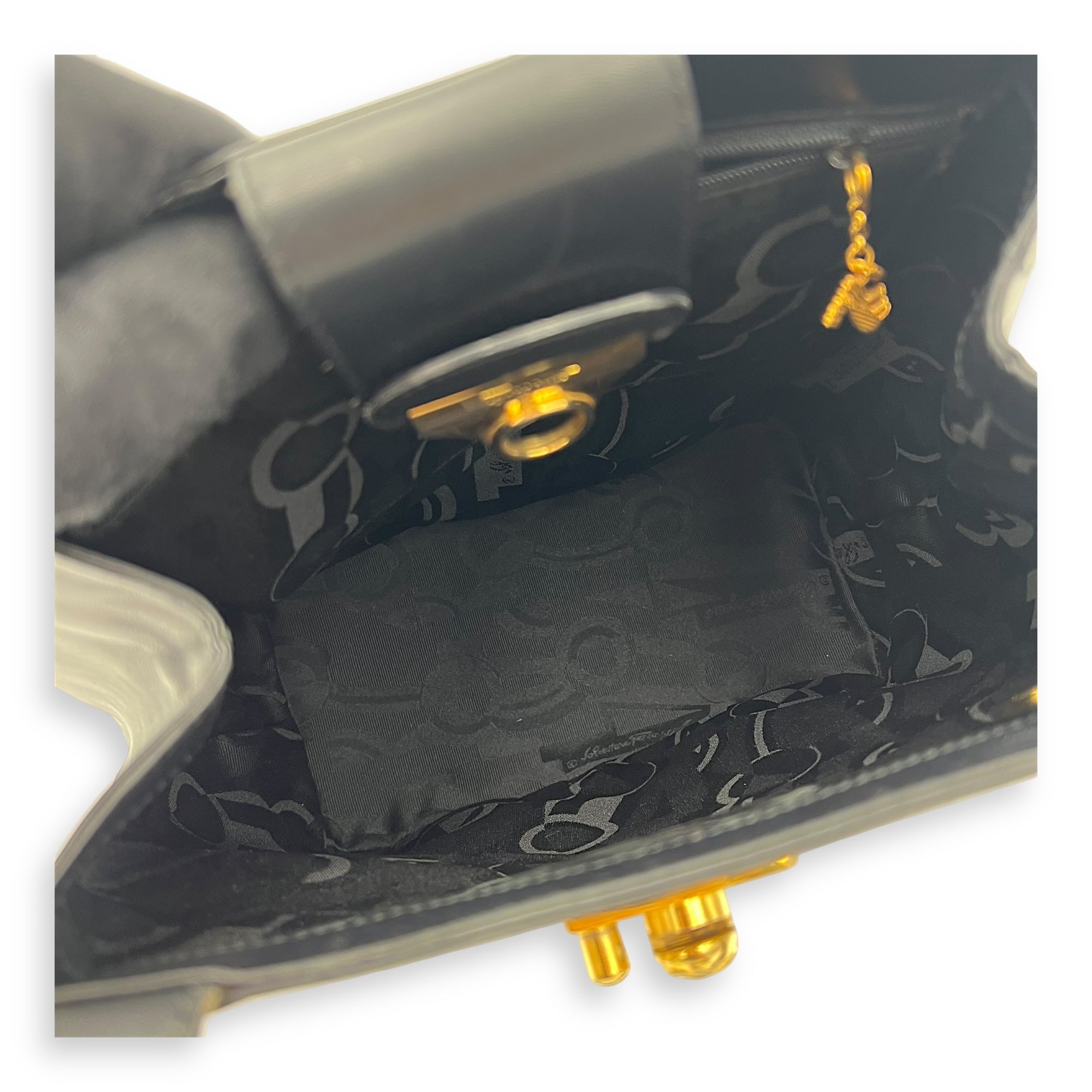 Gancini Black Shoulder Bag in Calfskin, Gold hardware - Image 7