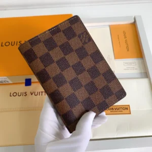 Breathable 5290 Louis Vuitton Card Case For Unisex